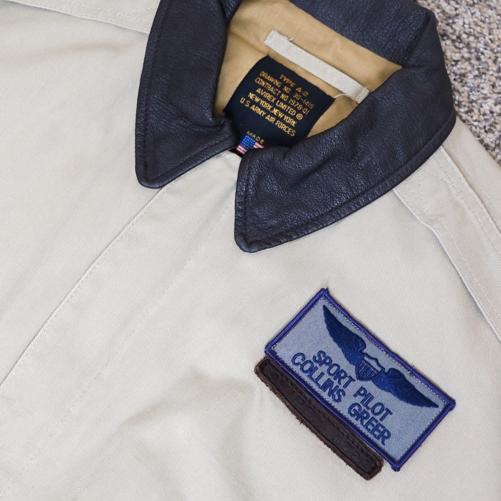 Vintage Avirex Type A-2 Mens Bomber Jacket L Beige Leather Collar Made USA